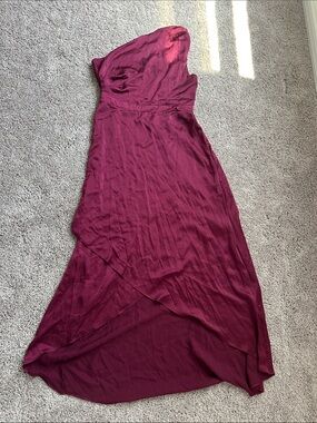 Strap one shoulder Burgundy Women’s Dress
